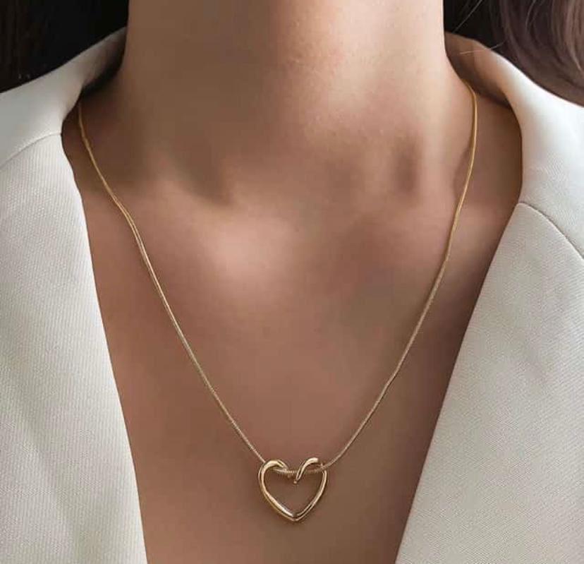 18K Gold-Plated Open Heart Necklace