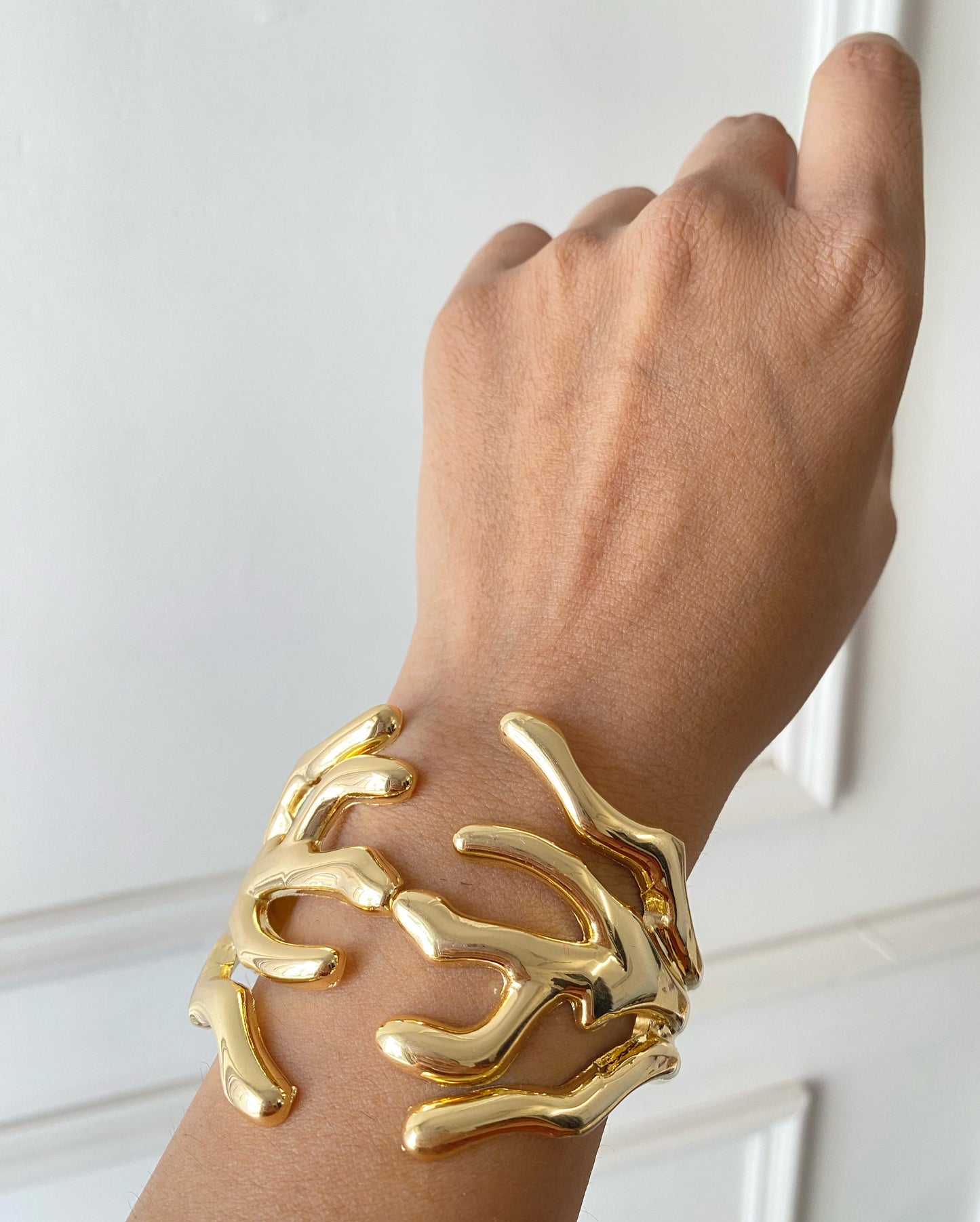 Aurum Flow Cuff