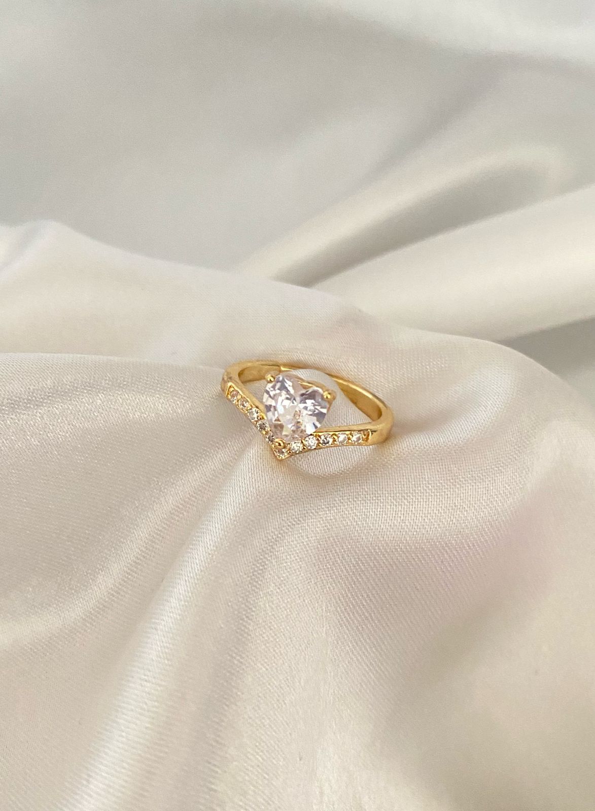 Heart Solitaire Ring – 18K Gold-Plated