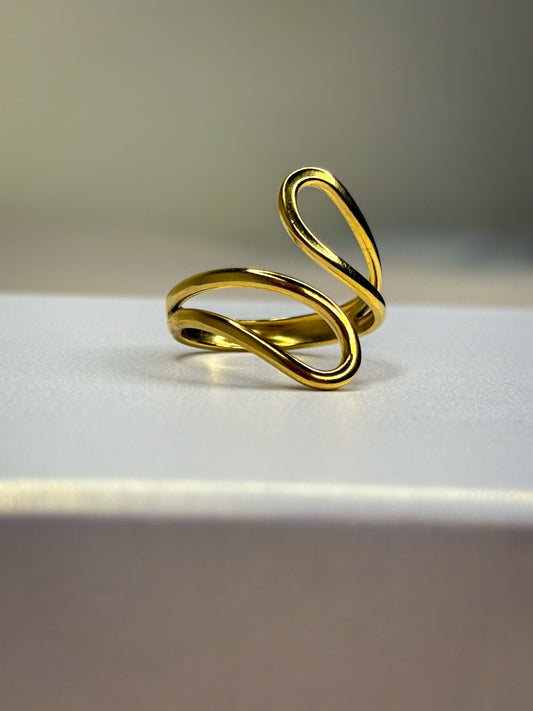 Elysian Flow Ring