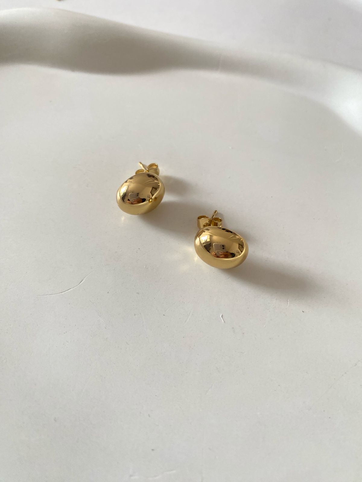 Oval Stud Earrings