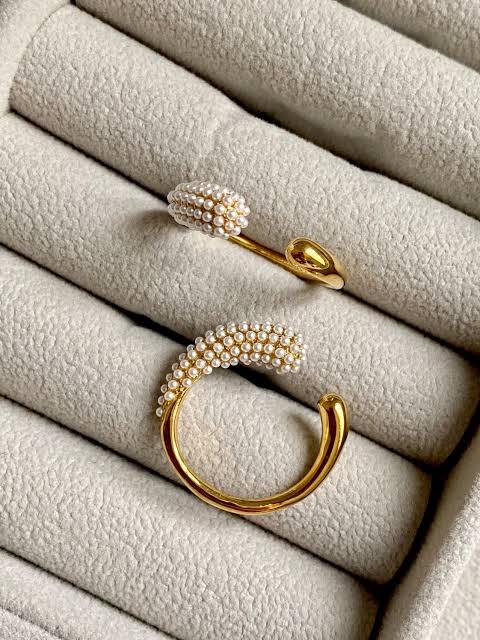 The Droplet Ring